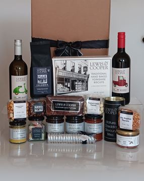 Picture of L&C VARIETY HAMPER 