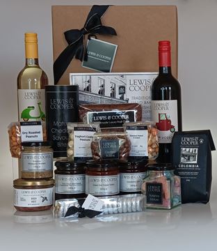 Picture of L&C VARIETY HAMPER 