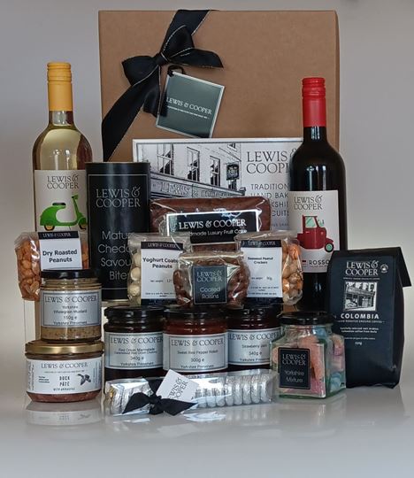 Picture of L&C VARIETY HAMPER 